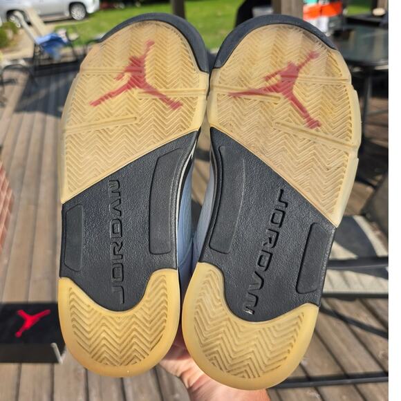 Nike Air Jordan 5 "White Cement" - Picture 6 of 8